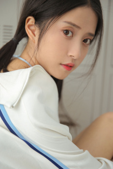 GAY引诱外卖员COM2O22